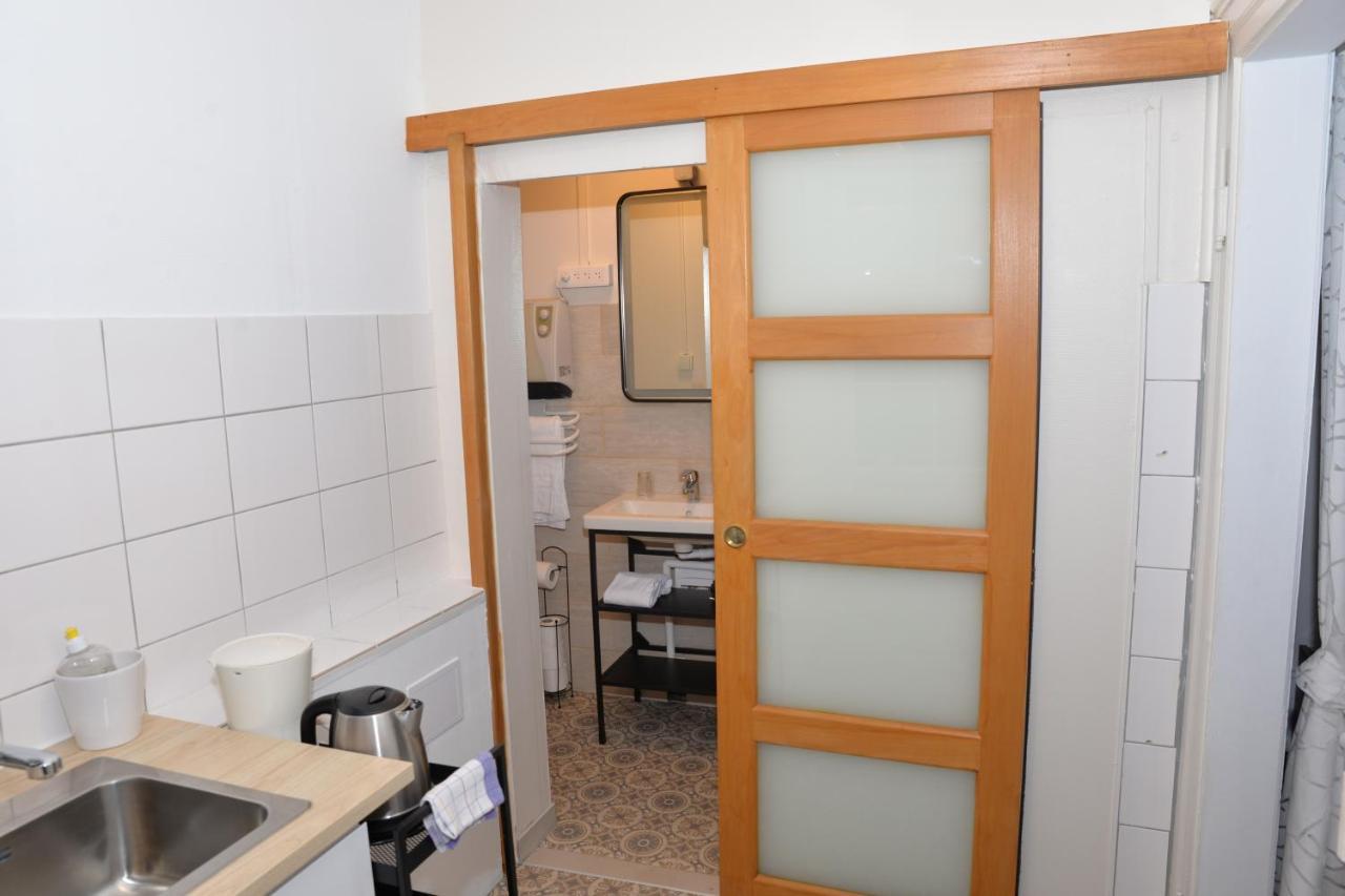 קולמר Chez Cecile Bed And Breakfast Chez Le Vigneron מראה חיצוני תמונה