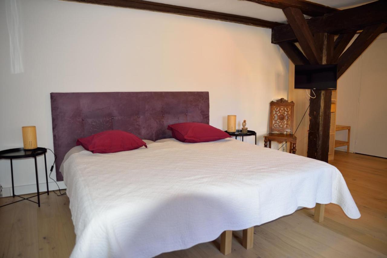 קולמר Chez Cecile Bed And Breakfast Chez Le Vigneron מראה חיצוני תמונה